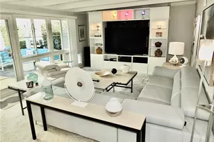 250 Bucknell Rd, Costa Mesa, CA 92626 - Photo 22