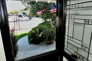 250 Bucknell Rd, Costa Mesa, CA 92626 - Photo 2