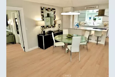 250 Bucknell Rd, Costa Mesa, CA 92626 - Photo 12