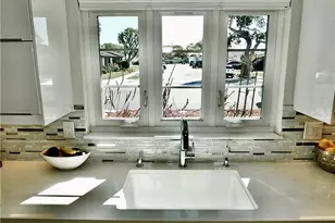 250 Bucknell Rd, Costa Mesa, CA 92626 - Photo 12