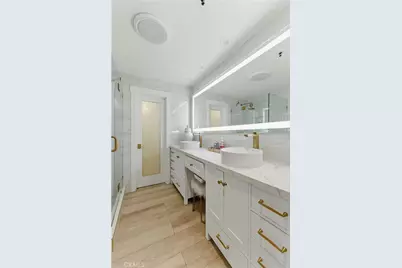 200 Pacific Coast Hwy #418, Huntington Beach, CA 92648 - Photo 20