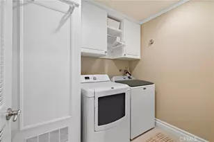 25 Lucerne St, Newport Beach, CA 92660 - Photo 24