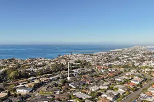 453 Seaward Rd, Corona del Mar, CA 92625 - Photo 18