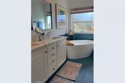 118 Yorktown, Newport Beach, CA 92660 - Photo 12
