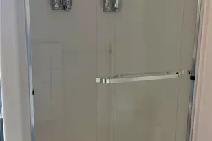 118 Yorktown, Newport Beach, CA 92660 - Photo 14