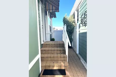 118 Yorktown, Newport Beach, CA 92660 - Photo 24
