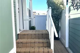 118 Yorktown, Newport Beach, CA 92660 - Photo 24