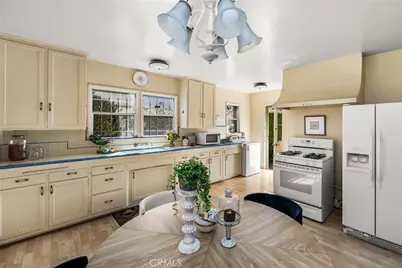 11552 Braddock Drive, Culver City, CA 90230 - Photo 12