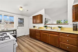 7761 Davmor, Stanton, CA 90680 - Photo 16