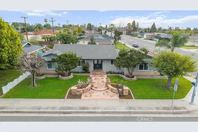 928 E Meats, Orange, CA 92865 - Photo 2