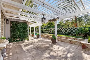 1 Rue Deauville, Newport Beach, CA 92660 - Photo 32
