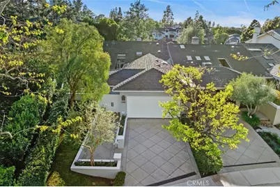 1 Rue Deauville, Newport Beach, CA 92660 - Photo 38