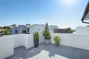 408 Hazel Dr, Corona del Mar, CA 92625 - Photo 4