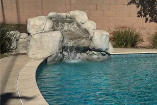 13161 Summit Cir, Westminster, CA 92683 - Photo 10