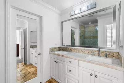 82 Bower Tree, Irvine, CA 92603 - Photo 18