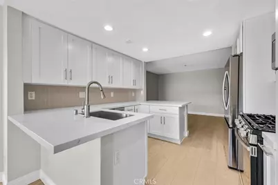 220 Nice #110, Newport Beach, CA 92663 - Photo 6