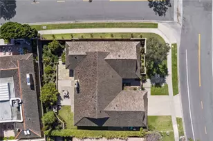 1800 Tradewinds Ln, Newport Beach, CA 92660 - Photo 34