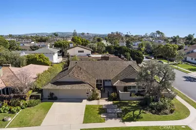 1800 Tradewinds Lane, Newport Beach, CA 92660 - Photo 2
