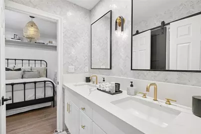 10885 Silverado, Tustin, CA 92782 - Photo 36