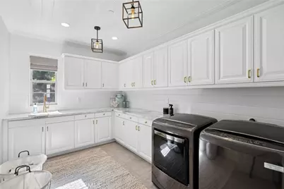 10885 Silverado, Tustin, CA 92782 - Photo 26