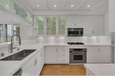 172 Villa Point Drive, Newport Beach, CA 92660 - Photo 2