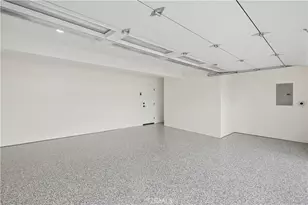 405 Serra Dr, Corona del Mar, CA 92625 - Photo 32