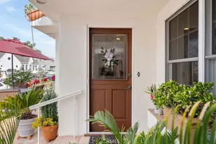 120 Coral Ave, Newport Beach, CA 92662 - Photo 6