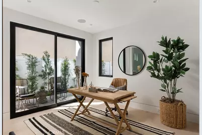 220 Carnation Avenue, Corona del Mar, CA 92625 - Photo 18