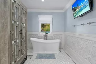 4 Inverness Ln, Newport Beach, CA 92660 - Photo 34