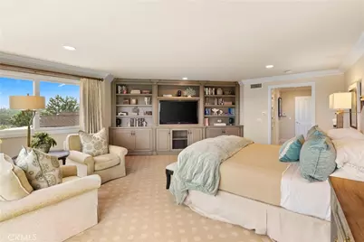 9 Rue Cannes, Newport Beach, CA 92660 - Photo 10