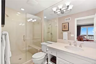 9 Rue Cannes, Newport Beach, CA 92660 - Photo 16