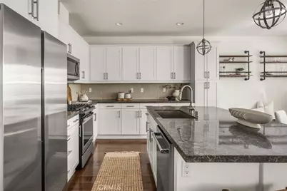 4750 Holly Avenue, Long Beach, CA 90805 - Photo 12