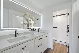 320 Villa Point, Newport Beach, CA 92660 - Photo 18