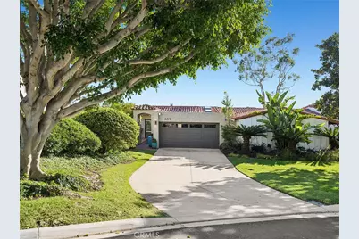 659 Vista Bonita, Newport Beach, CA 92660 - Photo 2