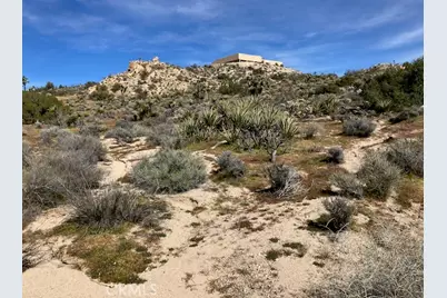 57296 Manzanita, Yucca Valley, CA 92284 - Photo 14