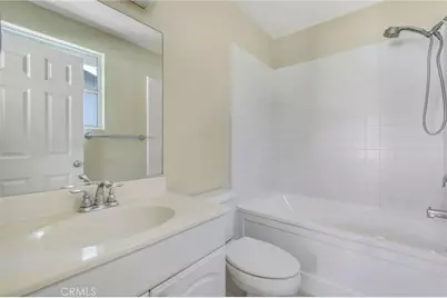 162 B Rochester, Costa Mesa, CA 92627 - Photo 16