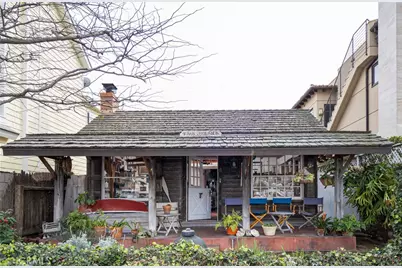 1207 N Bay Front, Newport Beach, CA 92662 - Photo 2