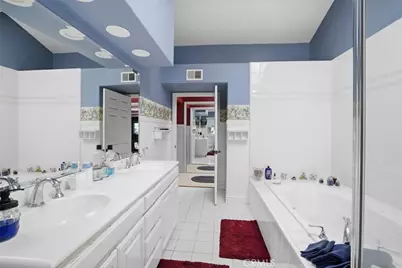 2033 Holiday, Newport Beach, CA 92660 - Photo 42