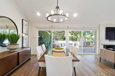 443 Vista Parada, Newport Beach, CA 92660 - Photo 8