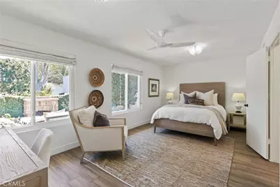 443 Vista Parada, Newport Beach, CA 92660 - Photo 12