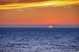 203 8th St, Newport Beach, CA 92661 - Photo 22