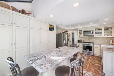 23 Rainbow Falls, Irvine, CA 92603 - Photo 10