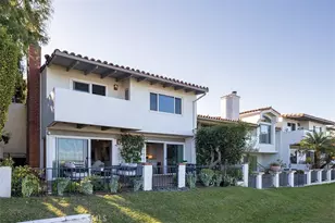2175 Vista Entrada, Newport Beach, CA 92660 - Photo 2