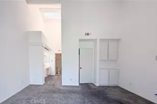 25391 Pine Creek Ln, Wilmington, CA 90744 - Photo 34