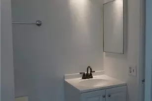 25391 Pine Creek Ln, Wilmington, CA 90744 - Photo 44