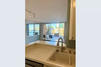 1750 E Ocean #603, Long Beach, CA 90802 - Photo 2