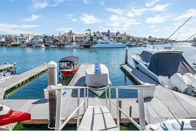 16114 Bonaire Circle, Huntington Beach, CA 92649 - Photo 4