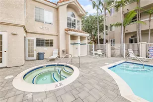 4561 Warner, Huntington Beach, CA 92649 - Photo 32