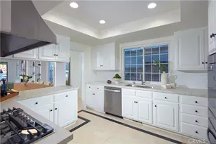 536 Via Lido Nord, Newport Beach, CA 92663 - Photo 10