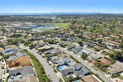2433 Blackthorn Street, Newport Beach, CA 92660 - Photo 54
